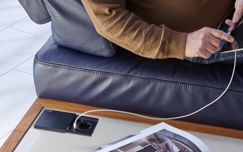 EVOLINE EVOline® Square80 sort 1x stikk 1x 1000mA USB lader (159270000300)