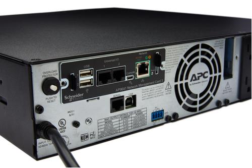 APC UPS Network Management Card with PowerChute Network Shutdown & Environmental Monitoring (AP9641)