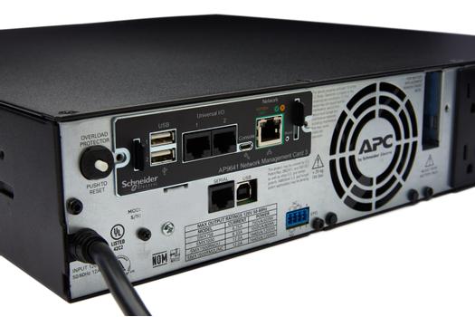 APC Network Management Card 3 with PowerChute Network Shutdown & Environmental Monitoring - adapter for fjernstyrt administrasjon (AP9641)