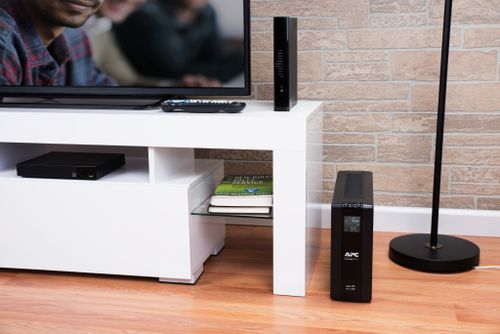APC Back-UPS Pro BR1600MI - UPS - AC 230 V - 960 Watt - 1600 VA - USB - output connectors: 8 - black (BR1600MI)
