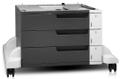 HP LaserJet 3x500-sheet mater og stativ (CF242A $DEL)