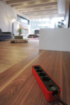 BRENNENSTUHL Ecolor 4fach rot/ schwarz 1,5m (1153240070)