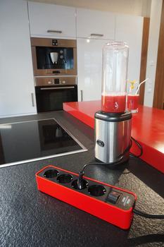 BRENNENSTUHL Ecolor 4fach rot/ schwarz 1,5m (1153240070)