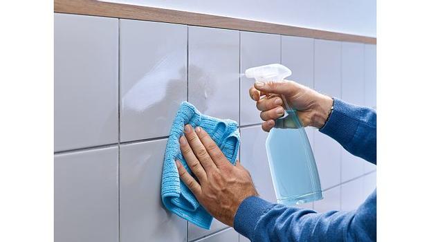 TESA 77762-00000 Self-Adhesive (77762-00000-00)