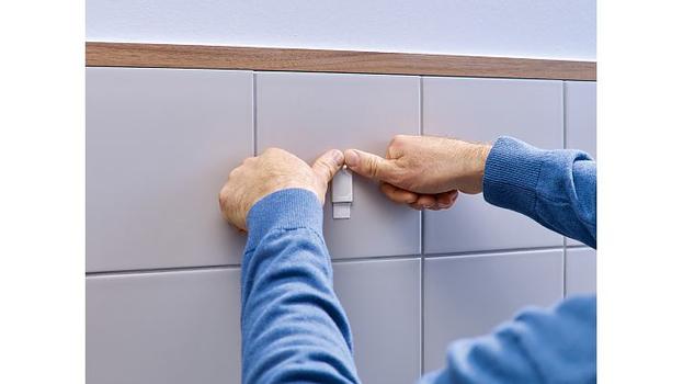 TESA 77762-00000 Self-Adhesive (77762-00000-00)