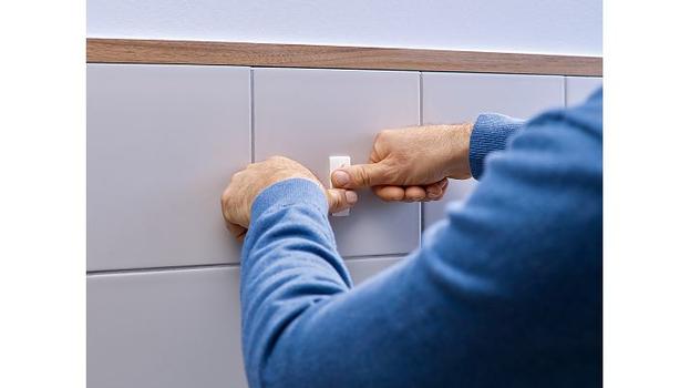 TESA 77762-00000 Self-Adhesive (77762-00000-00)