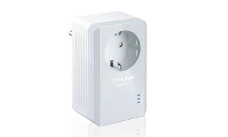 TP-LINK AV500 Powerline With AC Pass (TL-PA4010P)