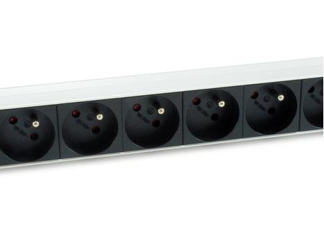 EQUIP Power Distribution Unit (Pdu) (333313)