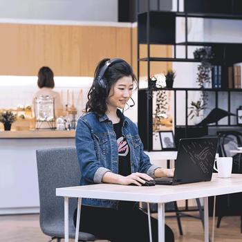 ASUS ROG Strix Go USB-C Gaming Headset (90YH02Q1-B2UA00)