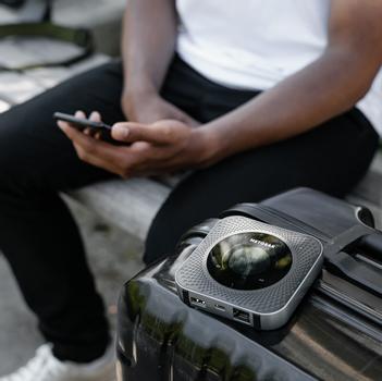 NETGEAR WL-Router NETGEAR MR1100-100EUS Nighthawk Mobile Hotspot MR1100-100EUS (Retail) (MR1100-100EUS)