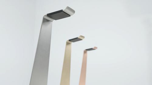 MULTIBRACKETS M Headset Holder Table stand Brass (7350073732845)