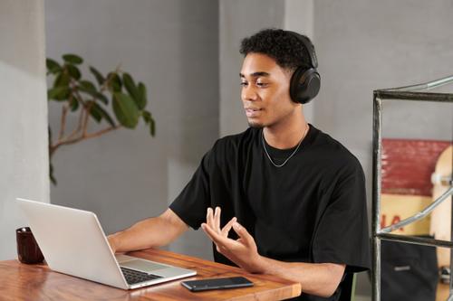 SONY WH-XB910N EXTRA BASS™ Hörlurar 3,5 mm kontakt Stereo Svart (WHXB910NB.CE7)