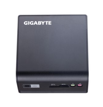 GIGABYTE e BRIX GB-BMCE-4500C (rev. 1.0) - Barebone - ultra compact mini PC - 1 x Celeron N4500 / 1.1 GHz - RAM 0 GB - UHD Graphics 605 - Gigabit Ethernet WLAN: - 802.11a/ b/ g/ n/ ac,  Bluetooth 4.2 (GB-BMCE-4500C)