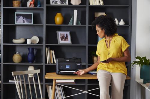 EPSON EcoTank ET-4850 Inkjet Printers Consumer/ Multi-fuction/ Ink tank system A4 (21.0x29.7 cm) 4 Ink Cartridges KCYM Print Scan Copy Fax Yes (A4 plain paper) 4 800 x 1 200 DPI IN (C11CJ60402)