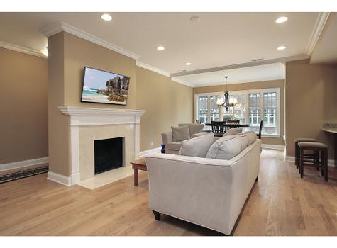 PEERLESS Pro Universal Tilt Wall Mount (PT640)