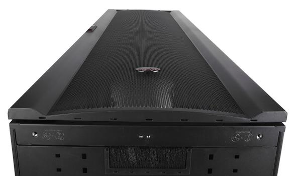 APC NetShelter SX Enclosure with Sides - rack - 42U (AR3100)