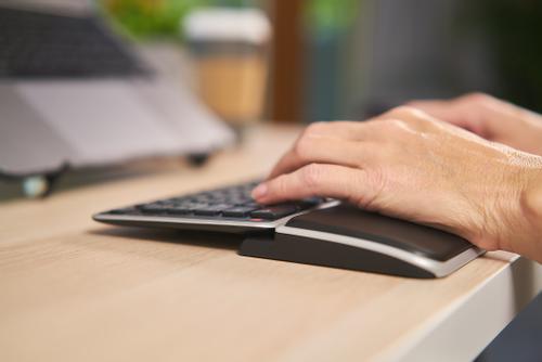 CONTOUR DESIGN Balance Keyboard Wrist Rest (BALANCE-WR)