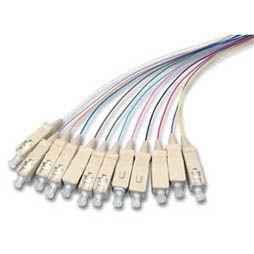 EFB ELEKTRONIK LWL-Pigtail-SC 50/ 125u, 2mtr. OM4, 12-Pack, farbig (O3326.2)
