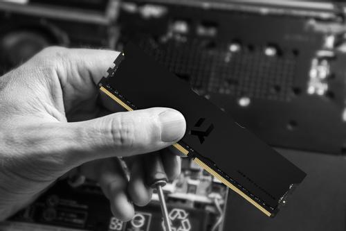 GOODRAM Irdm Pro Memory Module 16 Gb (IRP-K3600D4V64L18/16G)