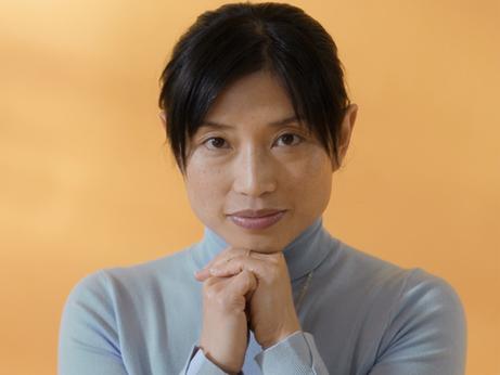 Logitech Lift Vertical Ergonomic Mouse - vertikal mus - Bluetooth,  2.4 GHz - elfenbenshvit (910-006475)