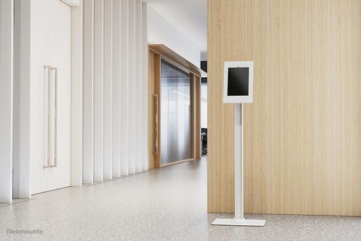 Neomounts by Newstar floor stand lockable tablet casing for Apple iPad PRO Air & Samsung Galaxy Tab (FL15-650WH1)