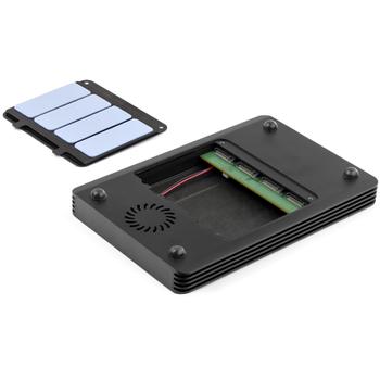 STARTECH StarTech.com 4 Bay Thunderbolt 3 NVMe Enclosure,  For M.2 NVMe Solid State Drives, 1x DisplayPort Video & 2x TB3 Downstream Ports, Up to 40Gbps, 72W Power Supply - 4 Bay M.2 SSD External Hard Drive Enc (M2E4BTB3)