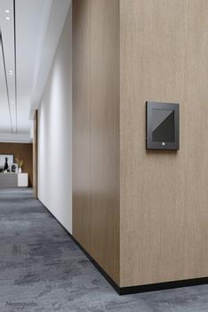 Neomounts by Newstar NEOMOUNTS BY IPAD2N-UN20BLACK Tablet Mount for iPad 2/3/4/Air VESA75 or VESA100 max 10kg black (IPAD2N-UN20BLACK)