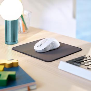LOGITECH h Signature M650 L for Business - Mouse - right-handed - 5 buttons - wireless - 2.4 GHz, Bluetooth - Logitech Logi Bolt USB receiver - off-white (910-006349)