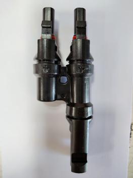 EFFEKTA Solarwechselrichter KS5-Serie,  zbh. Offgridtec® Y-Stecker - Abzweigbuchsen (am000-000-002)