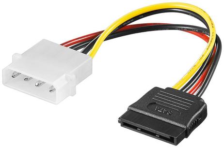 MicroConnect Strømadapter - 4-pin intern strøm (hann) til SATA-strøm (hann) (PI01082)