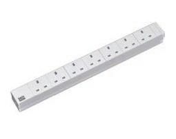 BACHMANN 19" 1U 7xUK power 2,0m UK (333.804)