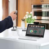 Logitech Spotlight presentasjonsfjernstyring - gull (910-004862)