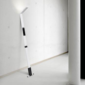 LUCTRA FLEX trådløs gulvlampe i hvid (923102)