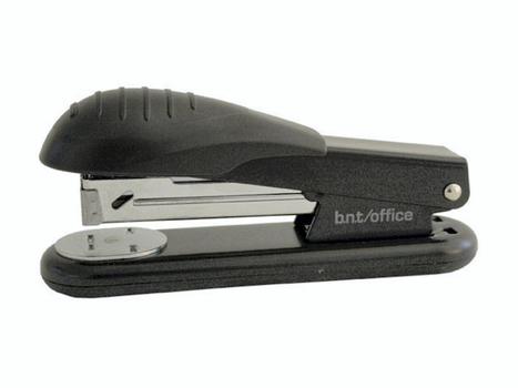BNT Hæftemaskine bnt sort 24-26/6 13cm hæftedybde 9cm ca. 20 ark (741110)