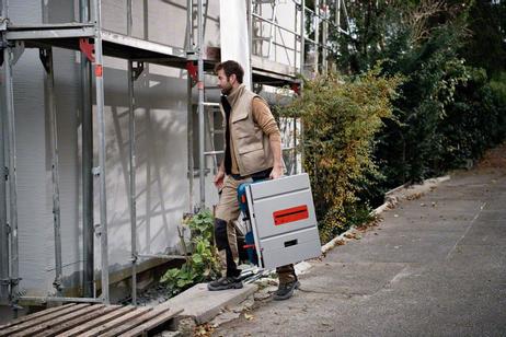 Bosch GTS 18V-216 batteridrevet bordsag med stativ - uten batteri (0601B44002)