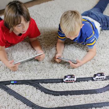 Intelino J-1 Smart Train Starter Set - den perfekte introduktion til Smart Trains (INT-J1-SS1-13)