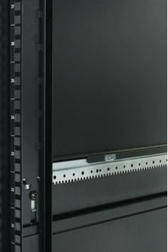 APC NetShelter SX Enclosure with Sides - rack - 42U (AR3100)