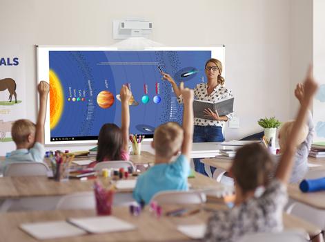 EPSON EB-1485Fi - WUXGA, LCD/ Laser,  5000 AL, 28dB (eco), 0.27:1, 9,8kg, 2x Pen & Finger, Mount (V11H919040)