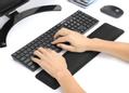MANHATTAN Ergonomic Wrist Rest Keyboard  (425520)