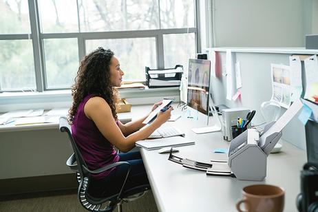 RICOH fi-8170 - dokumentskanner - stasjonær - Gigabit LAN, USB 3.2 Gen 1 (PA03810-B051)