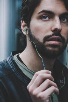 PURO Fine Stereo In-Ear-hörlurar,  svart (IPHF20BLK)