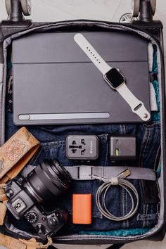 Verbatim UTA-02 Univ. Travel Adapter 1 xUSB-C PD 20W/1 xUSB-A QC 3.0 ACCS (49544)