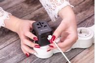 Verbatim UTA-02 Univ. Travel Adapter 1 xUSB-C PD 20W/1 xUSB-A QC 3.0 ACCS (49544)