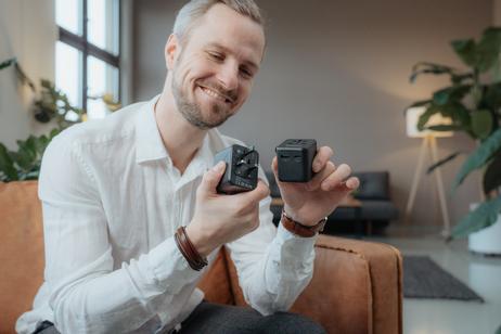 Verbatim UTA-02 Univ. Travel Adapter 1 xUSB-C PD 20W/1 xUSB-A QC 3.0 ACCS (49544)