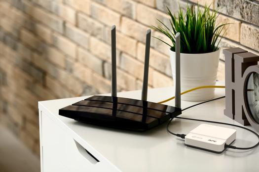 APC BACK-UPS CONNECT 12V DC UPS W/ LI-ION BATTERY 27.75 WH 4.1A MAX ACCS (CP12036LI)