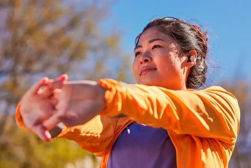 PHILIPS GO TAA5508 Trådløs sportshodetelefoner,  In-Ear (sort (TAA5508BK/00)