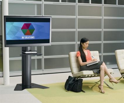 CHIEF MFG LFAUB | FUSION Large Manual | Justerbar 1131mm 1639mm | VESA 200x200-800x400 | Max 90,7kg | Svart (LFAUB)