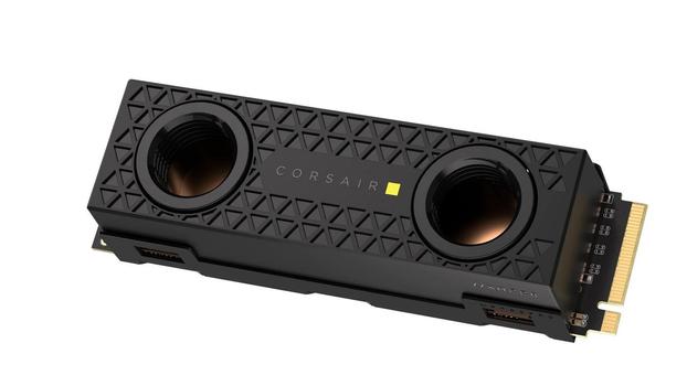 CORSAIR MP700 PRO 2TB Hydro X Series M.2 NVMe PCIe Gen. 5 x4 SSD (CSSD-F2000GBMP700PHX)