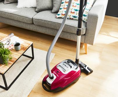 ROWENTA Staubsauger RO7473 Silence Force Allergy+ red (RO7473)