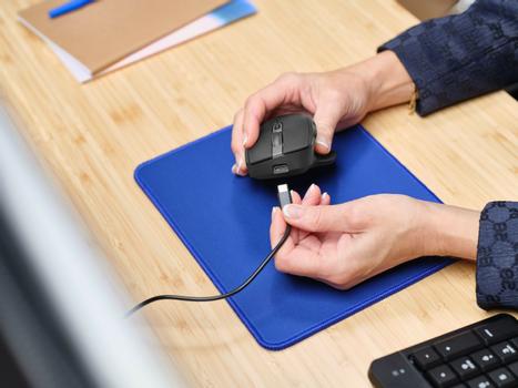 TRUST OZAA+ MULTI-CONNECT WIRELESS MOUSE BLK (24820)